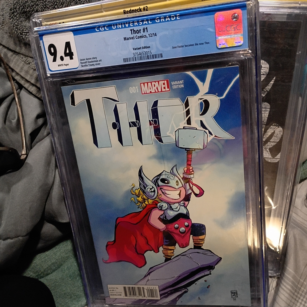 Marvel Thor #1 Variant Edition Comic Skottie Young Variant 1st Lady Thor